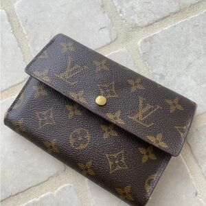 Vintage Louis Vuitton trifold wallet